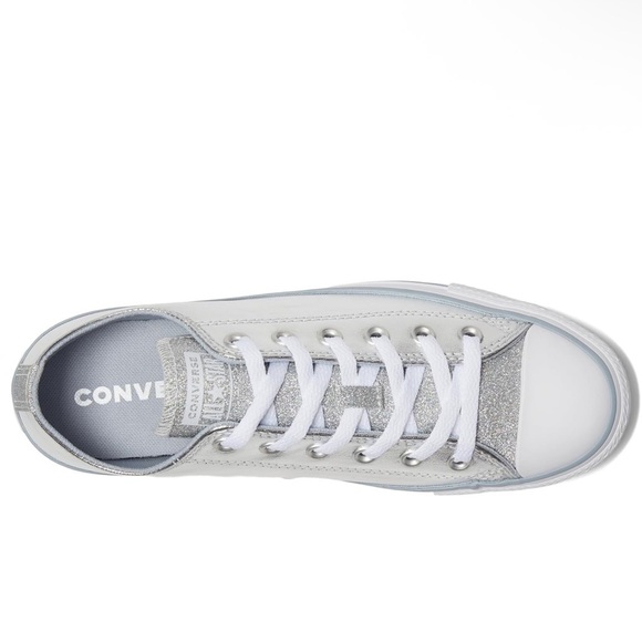 Converse Women's Chuck Taylor All Star Ox Sparkle Sneakers NWOT - Picture 1 of 8